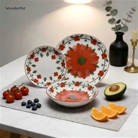 Rødt blomster keramisk spisestel